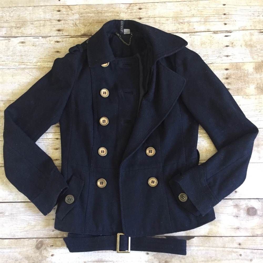 H&M Coat - Picture 3 of 8